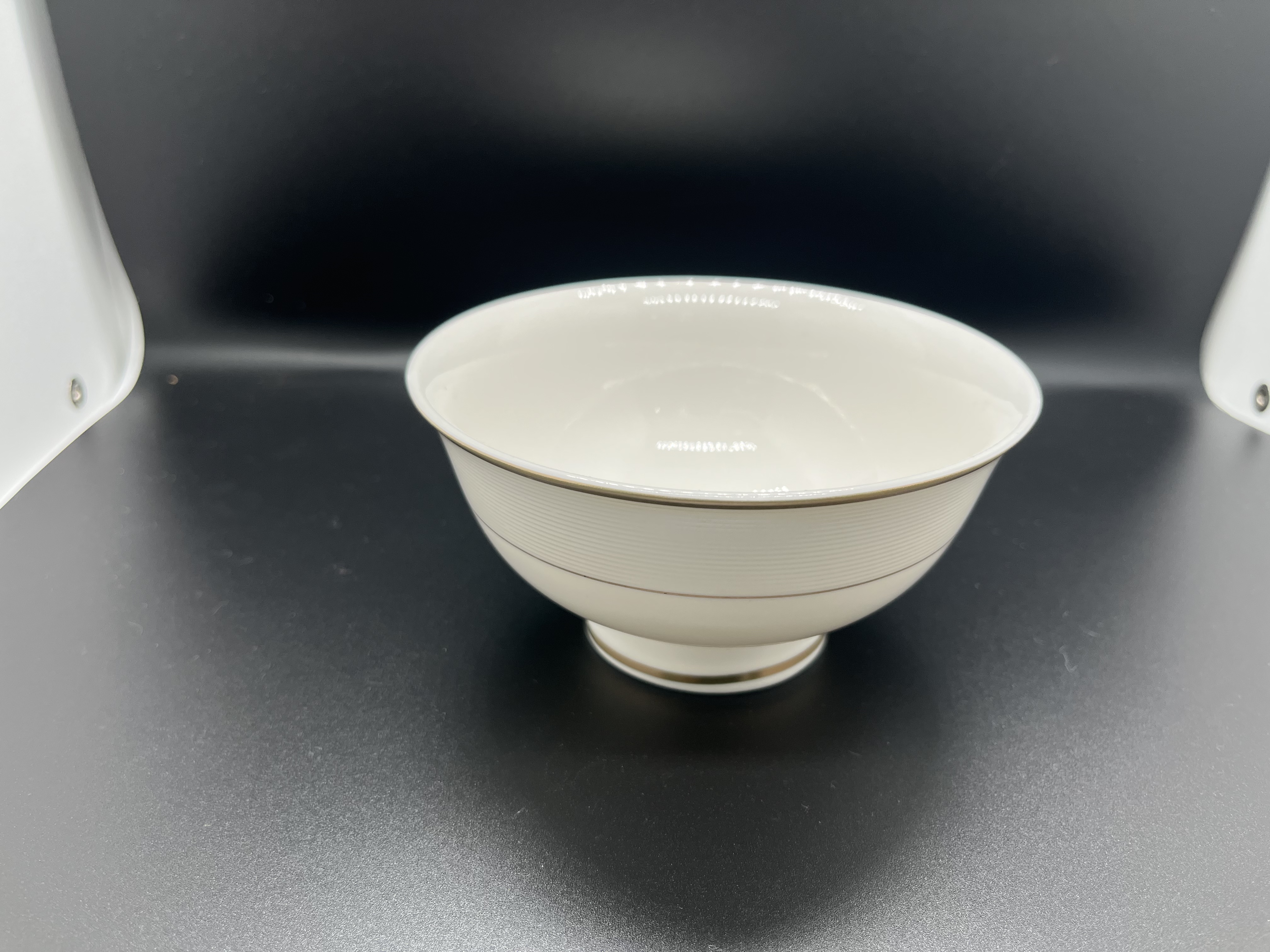 茶点盘/四点五高脚碗/高脚碗白底实物图