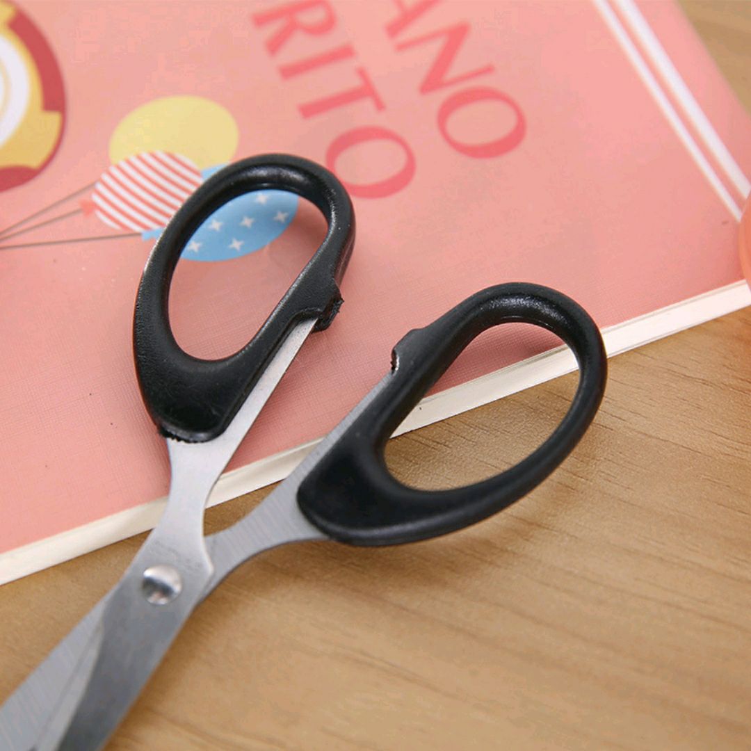Small household scissors Application Scenario