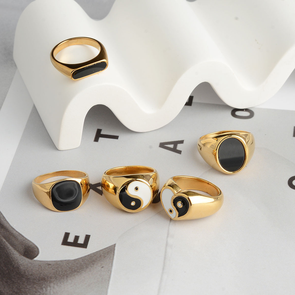 Trendy ladies' ring, Tai Chi ring, stainless steel oil drip ring details Picture