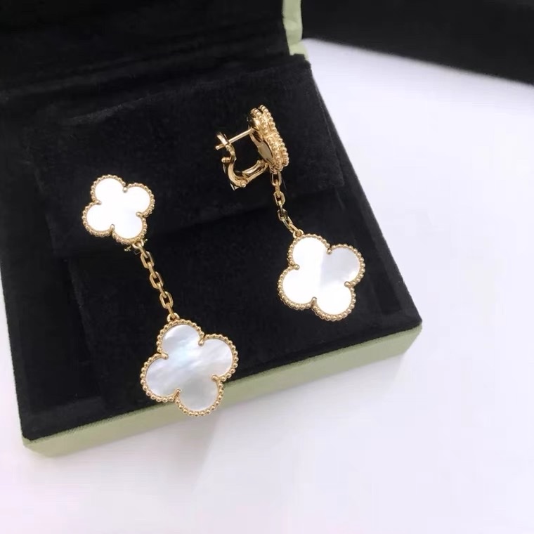 2022 New 18K rose gold laser chalcedony mother-of-pearl pure silver four-leaf clover women's stud earrings 1170 earrings, pendants and earrings
