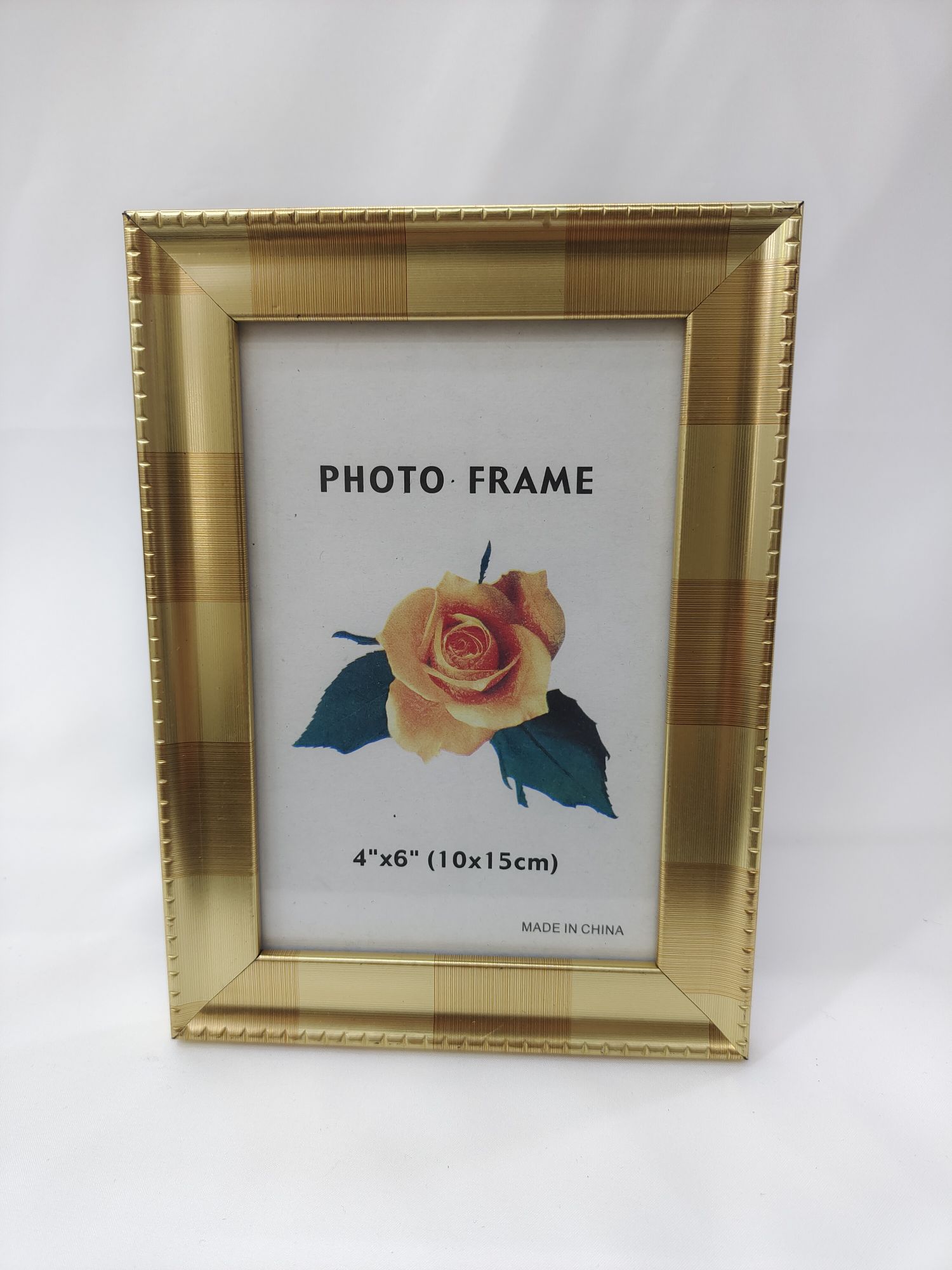 现代简约古典密度板PS材质相框多种尺寸.5寸6寸7寸8寸10寸A4挂墙摆台影楼家用相框工厂可定做。