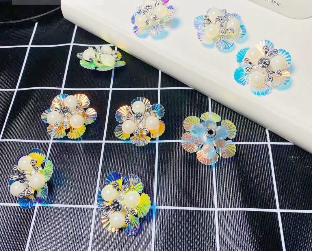 Hairpins, jewelry, shoe uppers, accessories, decorative clasps, plastic uv electroplated, acrylic diamond accessories, diy shoes and clothing accessories
