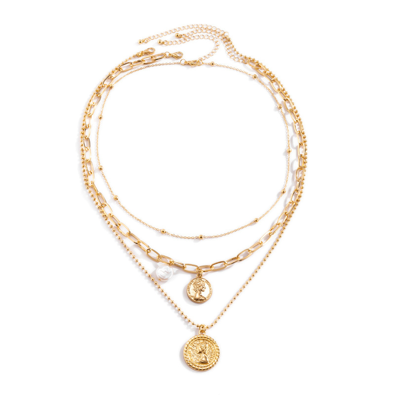 Welcome to our powerful store on Taobao to purchase the Queen's Head Bead Chain Three-piece necklace set. This is a unique Baroque pearl collarbone chain accessory with a hip-hop style from Europe and America Specification image
