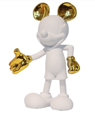 Mickey Mouse handicraft figurine 2