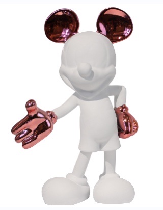 Mickey Mouse handicraft figurine 1