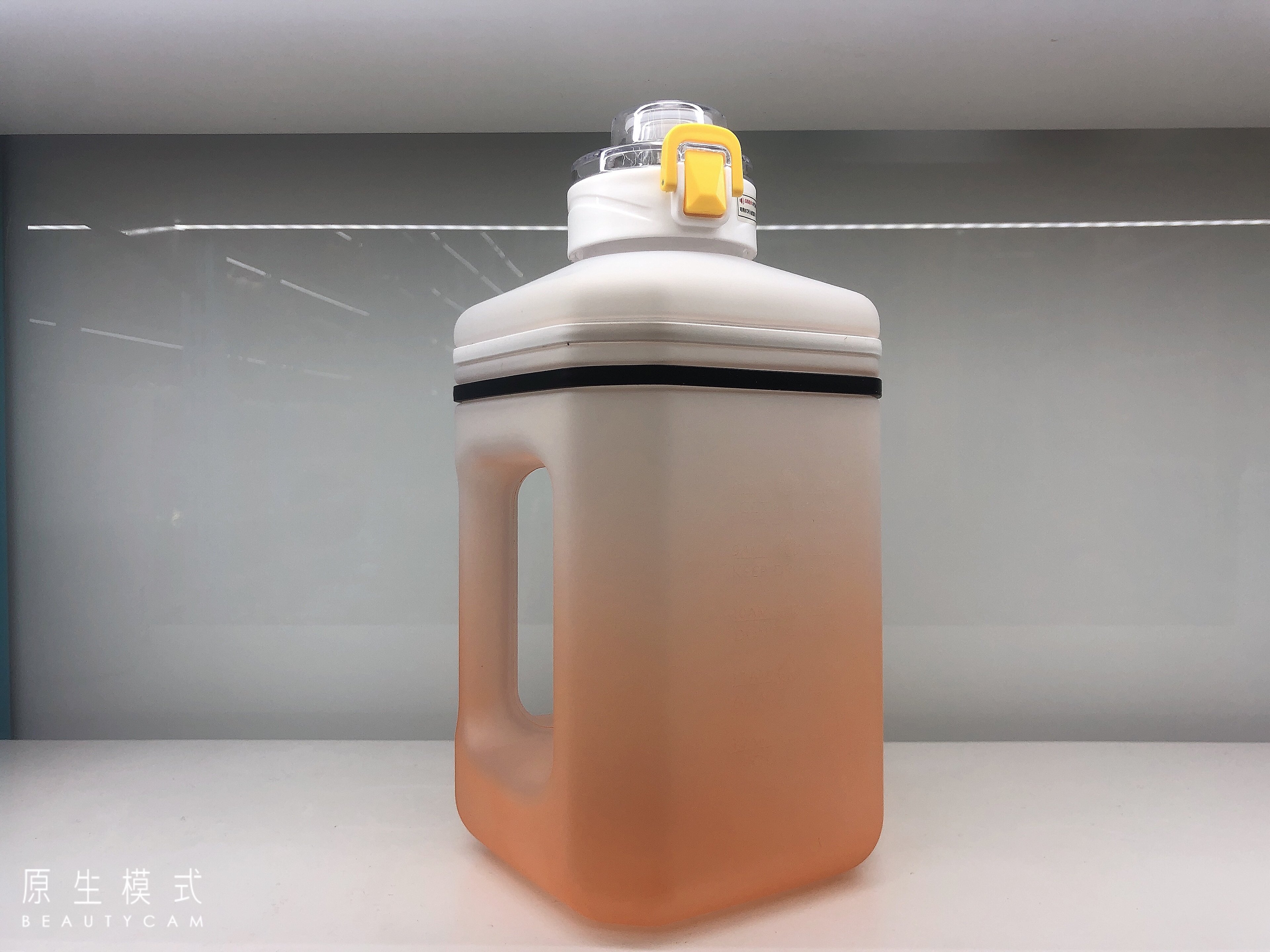 New square Donton cup with a frosted 2.2l large capacity water bottle Specification image