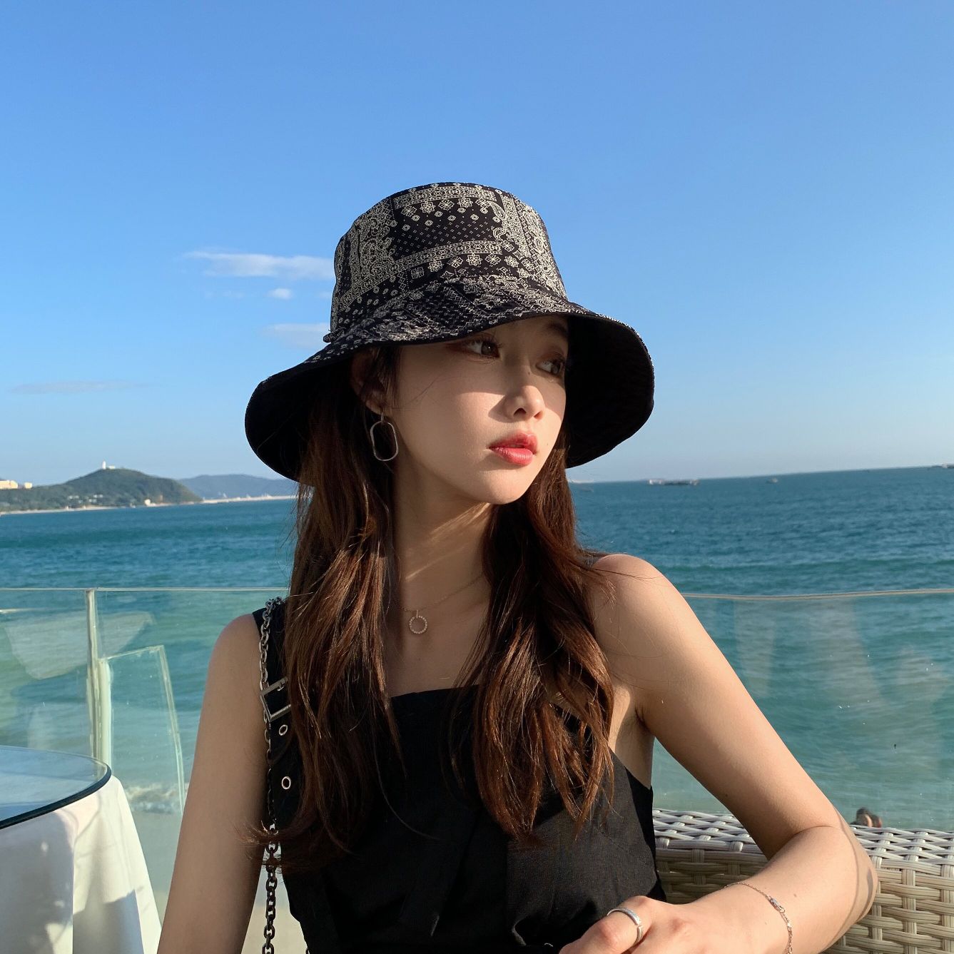新款双面纯色全棉渔夫帽韩版女休闲盆帽显脸小时尚洋气防晒遮阳帽