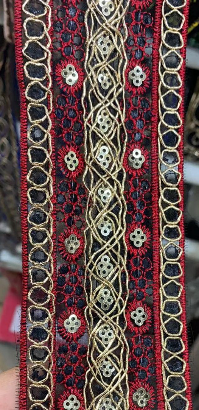 Undulating Carbone Embroidery 3-In-1 Lace undefined