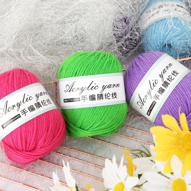 Acrylic yarn balls made of medium-thick acrylic yarn for hand-knitted sweaters, hooking shoes, hooking slippers, cotton shoes and scarves