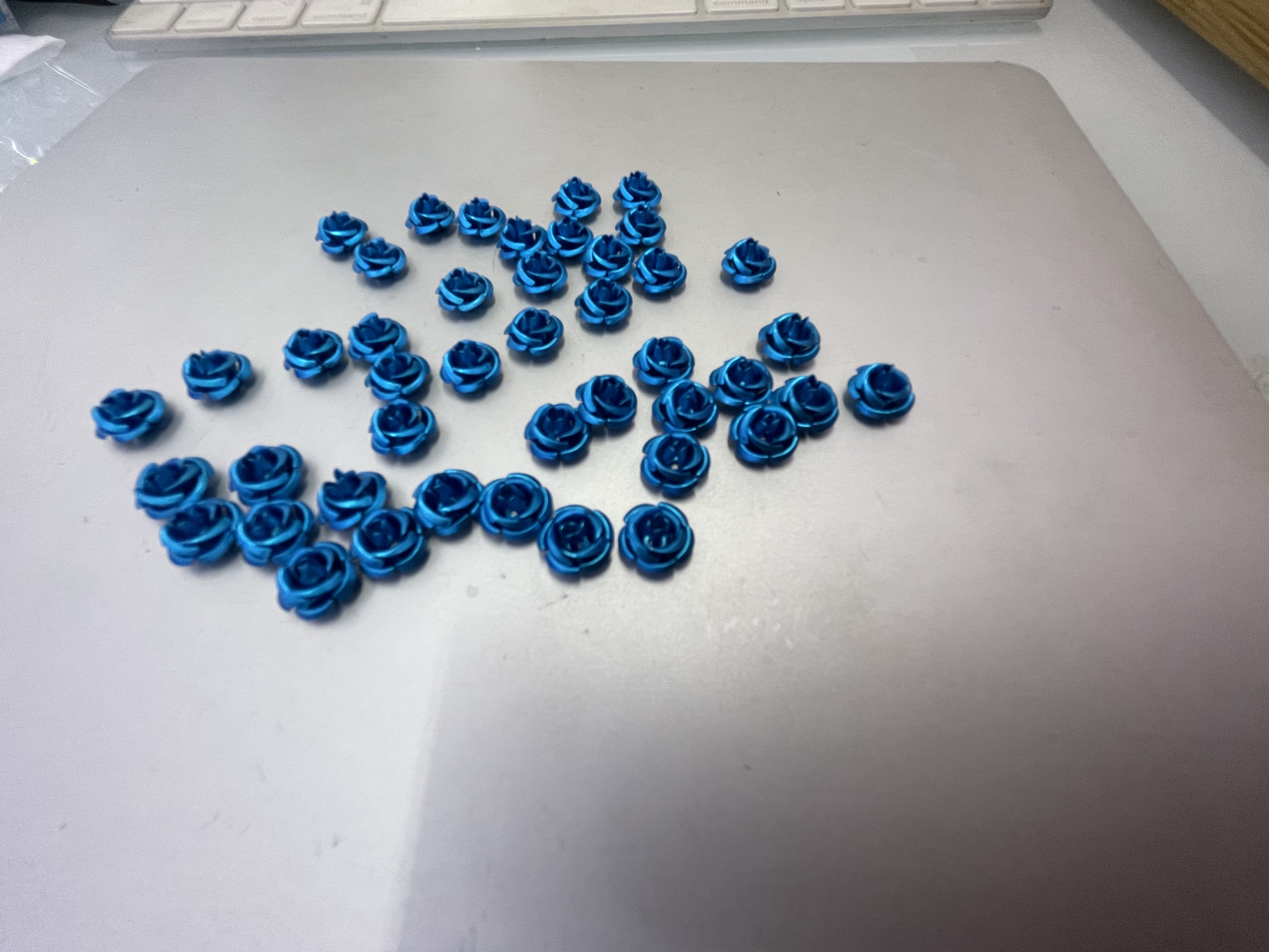 No. 8885, 9th Street, E Zone, 3rd Floor, Zone 1, Yiwu International Trade City, 10mm five-petal flower, 33# color details Picture