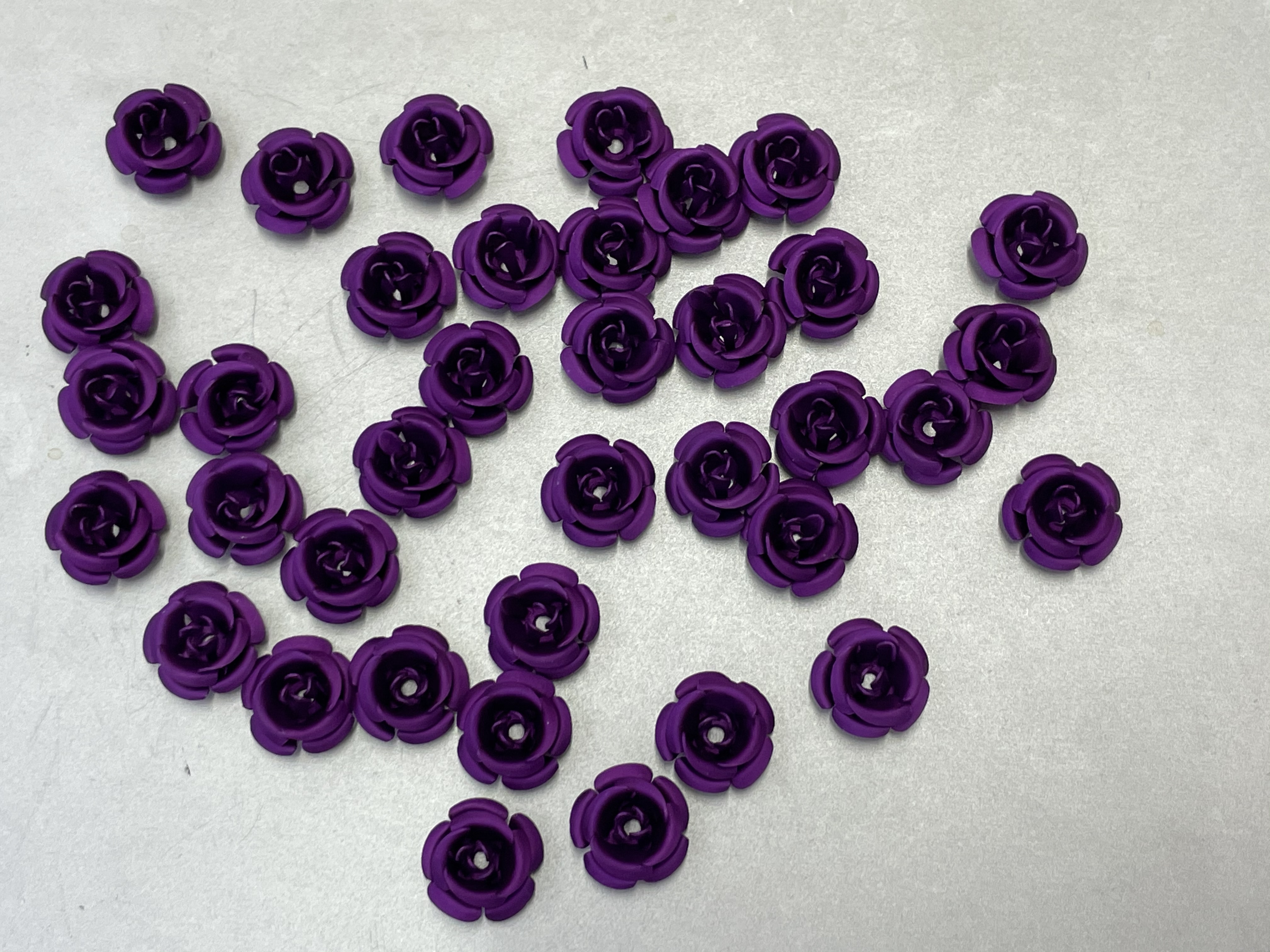 义乌市国际商贸城一区三楼E区9街8885号商位10mm五瓣花17#色