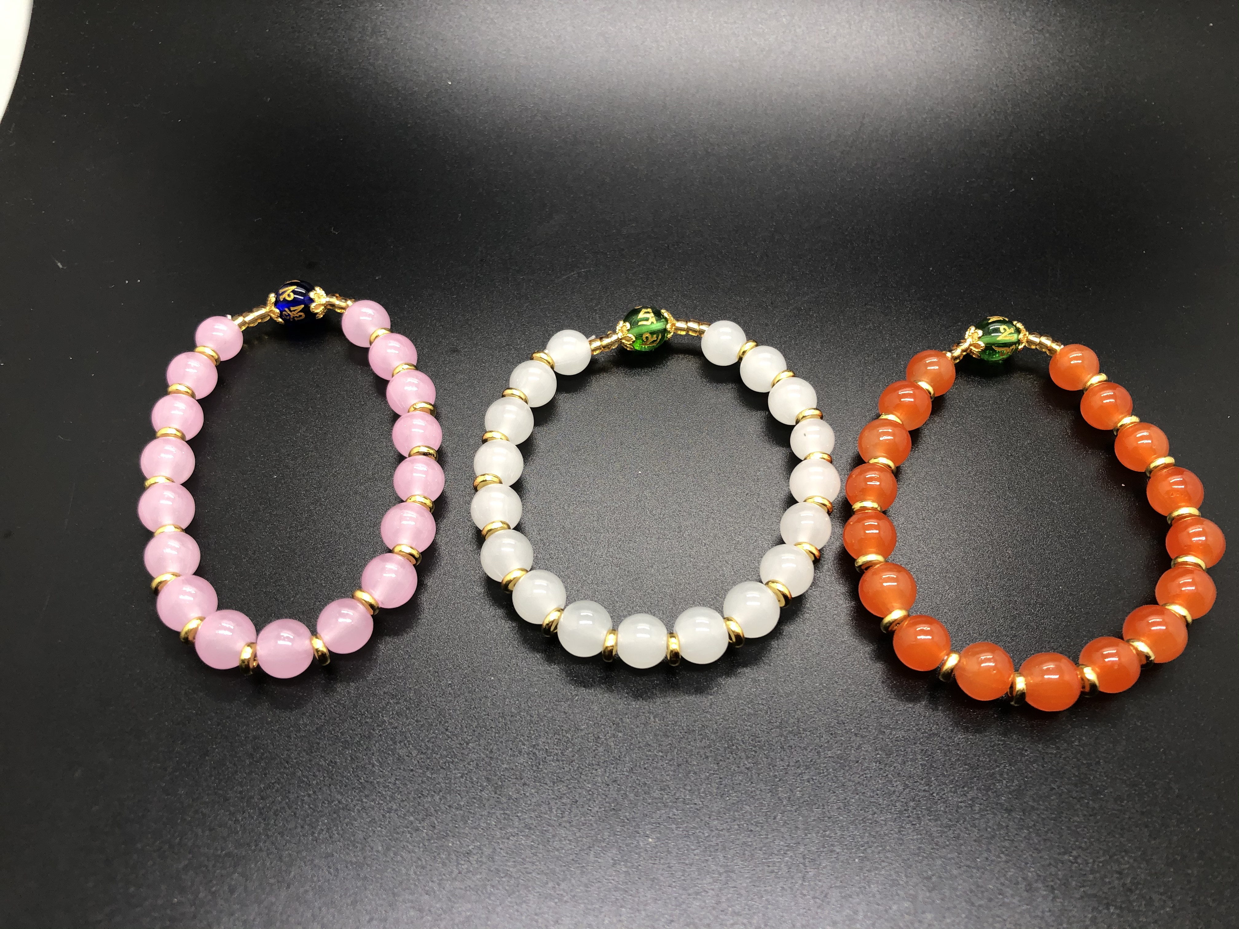 Pink, white and orange crystal women's bracelet and prayer beads: Store 8091, Zone D, 3rd Floor, Phase I of Yiwu International Trade City Specification image