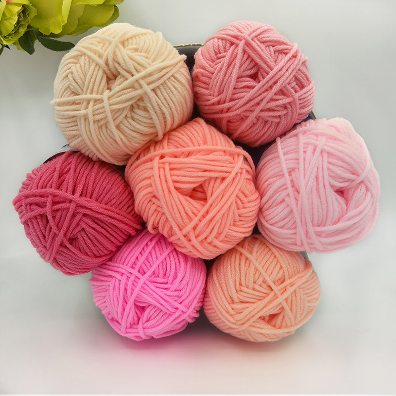 Five-strand milk cotton wool yarn thick acrylic wool diy toy scarf material package 5-strand milk cotton wool yarn ball wholesale Specification image