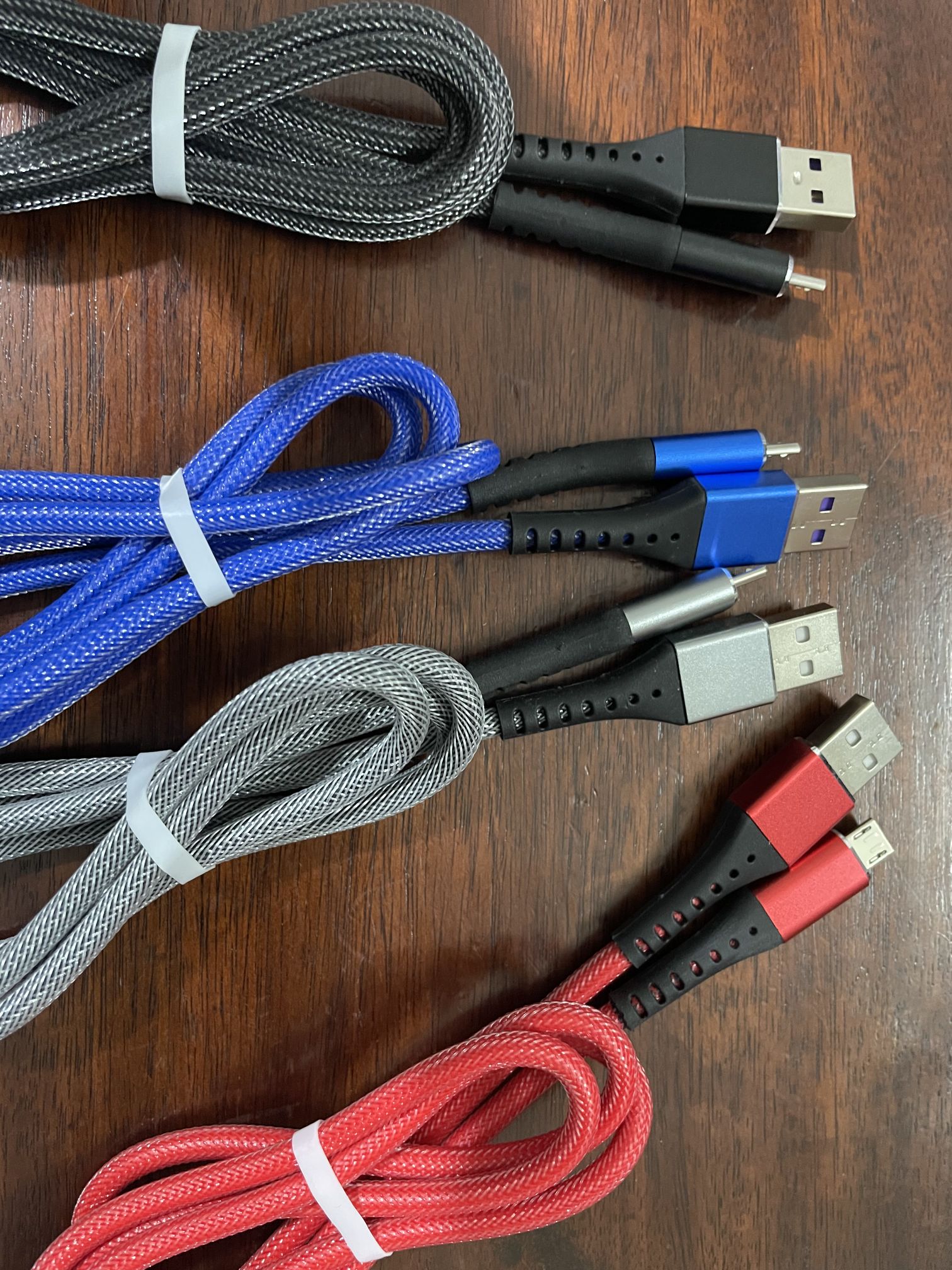 Sogo brand mobile phone charging data cable, charging cable, V8, Type-C, IP Application Scenario