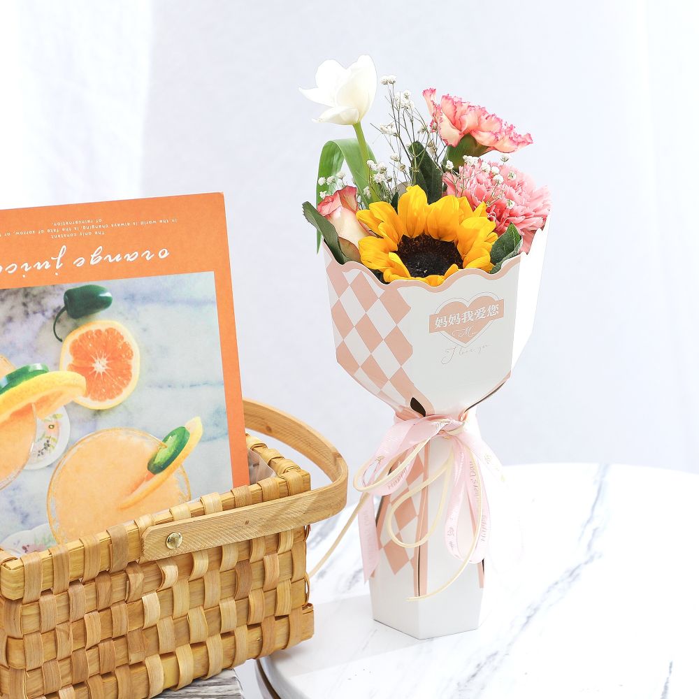 The flower-wrapped gift box is specially designed for Mother's Day with fresh and artificial flowers detail image 5