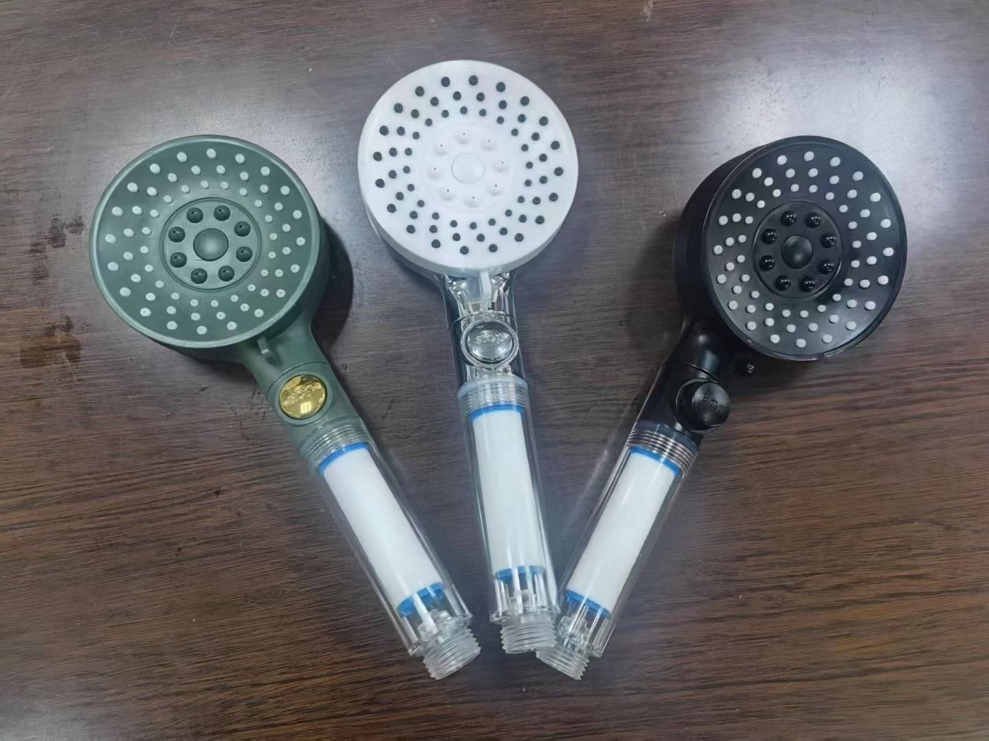 Bathroom showerhead Item Picture