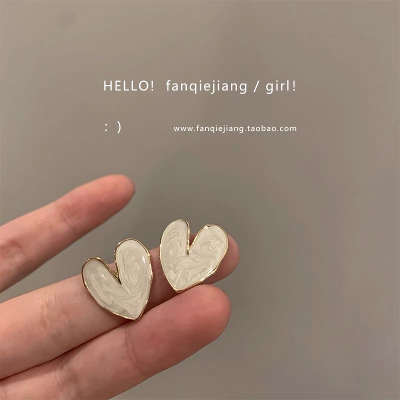 耳环实物图