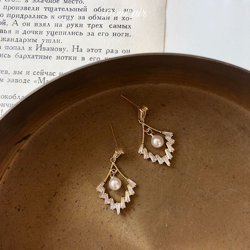 41 Summer Flower 925 Silver Needle Stud Earrings for Women 2022 New Style Earrings, Elegant and high-end, Niche Design Sense, Ding Die -186