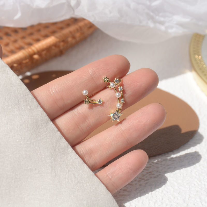Summer Flower 925 Silver Needle Stud Earrings for Women 2022 New Style Earrings, elegant and high-end, with a niche design sense Item Picture