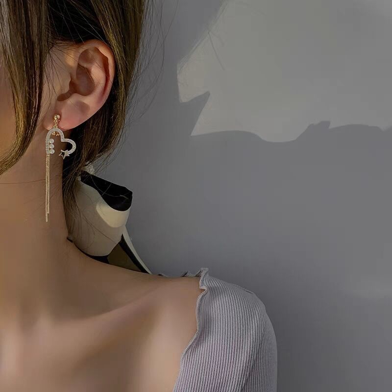 Summer Flower 925 Silver Needle Stud Earrings for Women 2022 New Style Earrings, elegant and high-end, Niche Design sense, Ding Die -008 details Picture