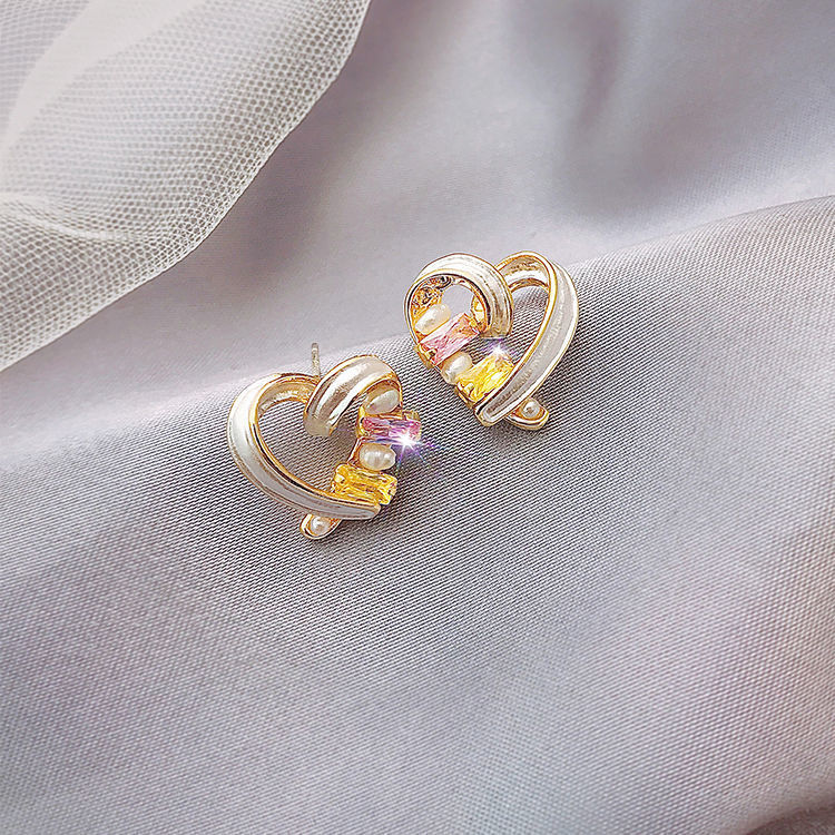 Summer Flower 925 Silver Needle Stud Earrings for Women 2022 New Style Earrings, elegant and high-end, with a niche design sense Specification image