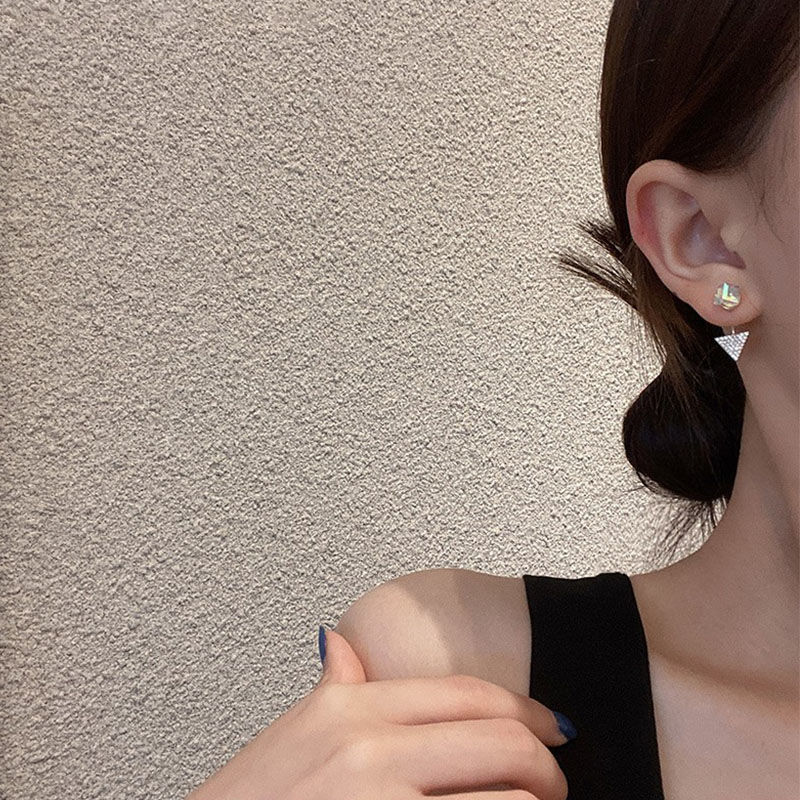 46 Summer Flower 925 Silver Needle Stud Earrings for Women 2022 New Style Earrings with a sense of elegance and Sophistication, Niche Design, Ding Die -009