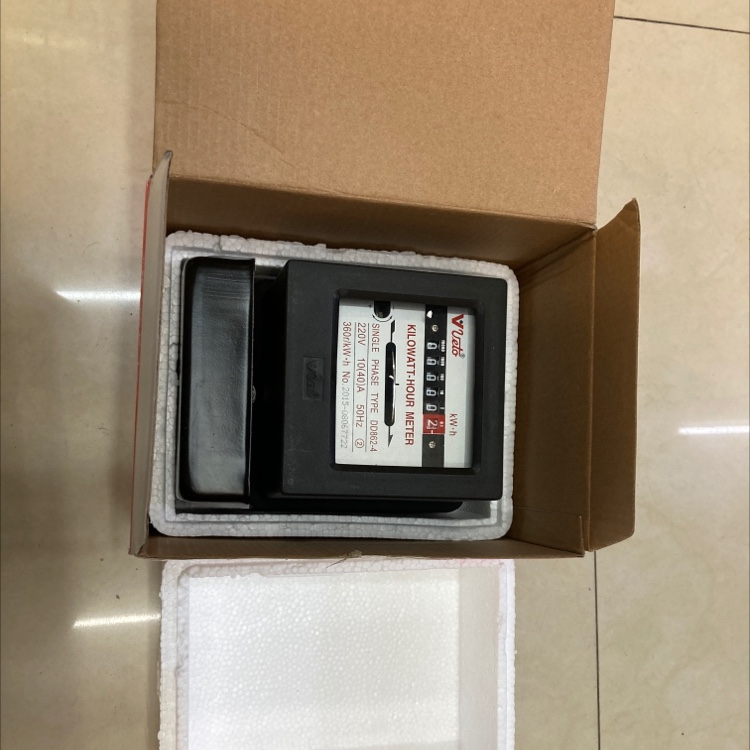 电能仪表实物图