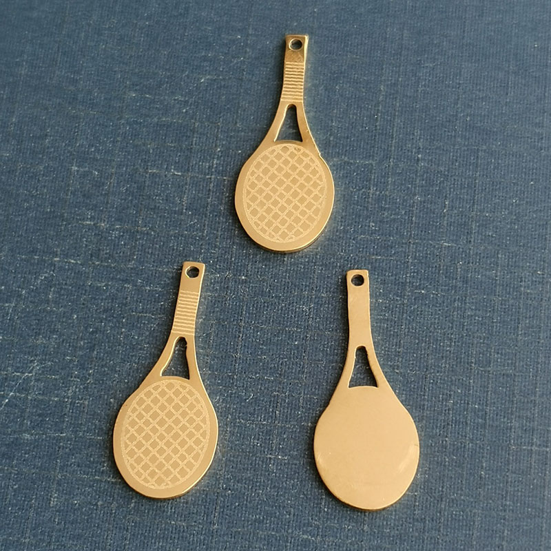 Creative badminton racket key chain, personalized badminton shaped key pendant, advertising campaign, small gifts and prizes details Picture