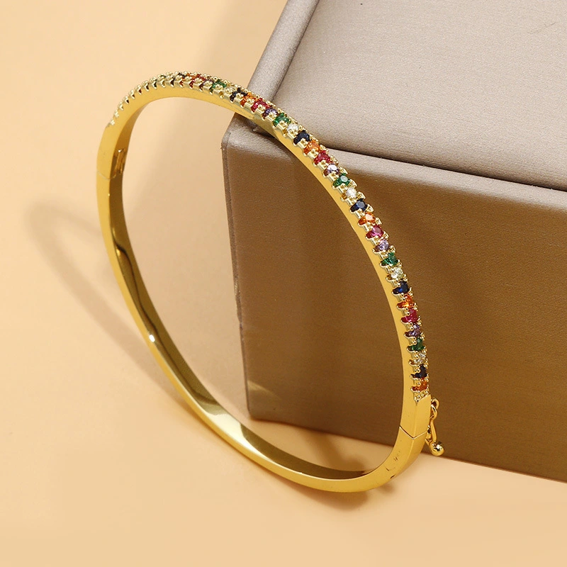 Korean minimalist and cold style jewelry, slightly inlaid with rainbow-colored zircon oval closed mouth bracelet for women detail image 2