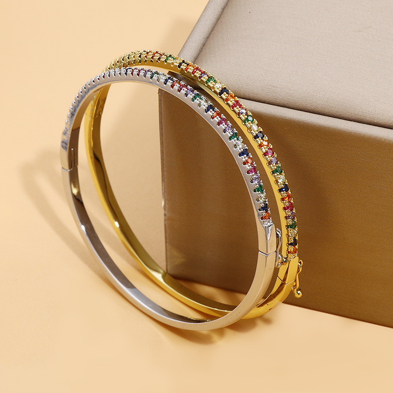 Korean minimalist and cold style jewelry, slightly inlaid with rainbow-colored zircon oval closed mouth bracelet for women