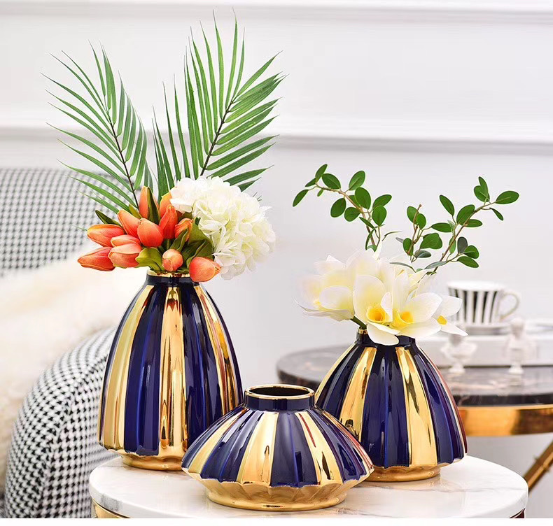 A purple decorative vase for home furnishings