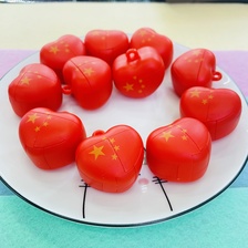 热销中国红桃心拼装积木益智玩具蛋壳专卖儿童塑料匙扣礼品赠送