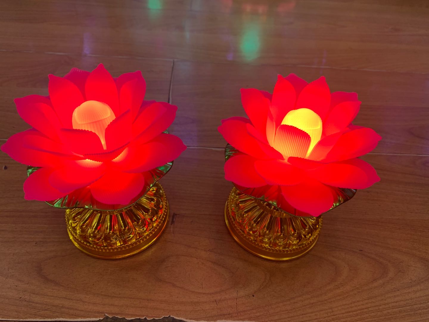 Plastic lotus lamp, De Yuan Craft Lotus Lamp 7