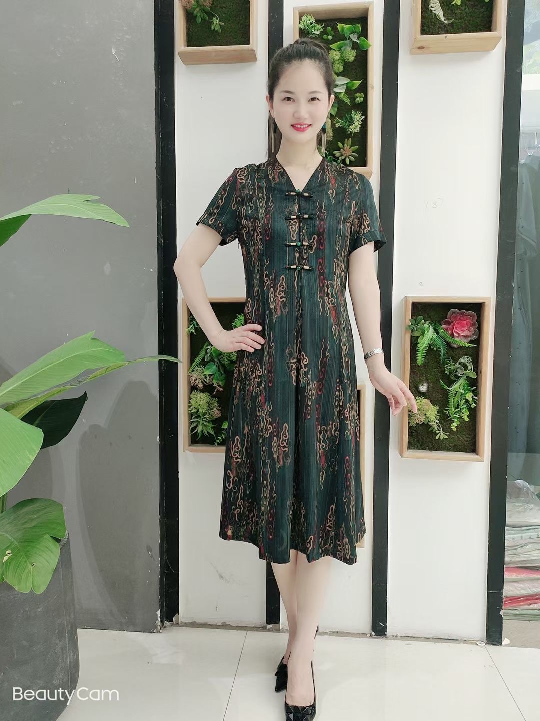 Dress flower