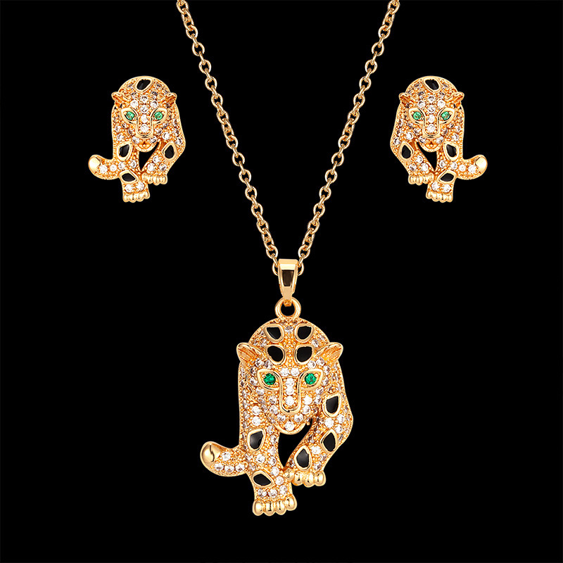 Cross-border foreign trade hot-selling trendy leopard girl accessory necklace set with micro-inset zirconium earrings detail image 6