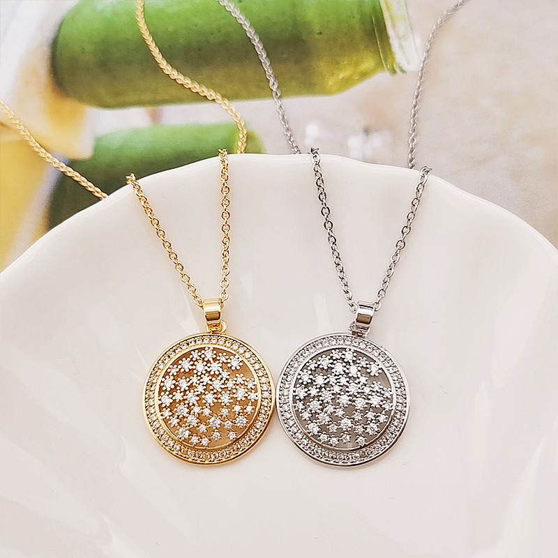 A factory of fashionable and versatile micro-inlaid zircon circle star necklaces, pendants and earrings that sell well in Europe and America detail image 3