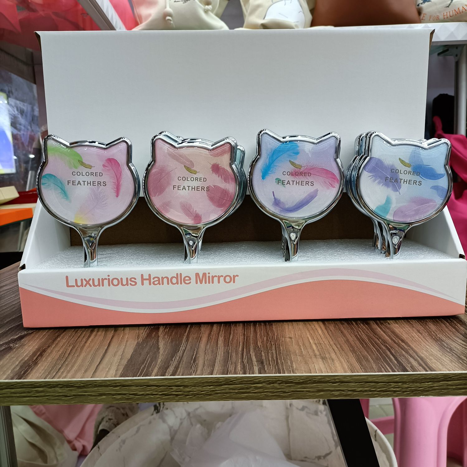 Custom-made mini cartoon handle mirror, advertising LOGO gift mirror