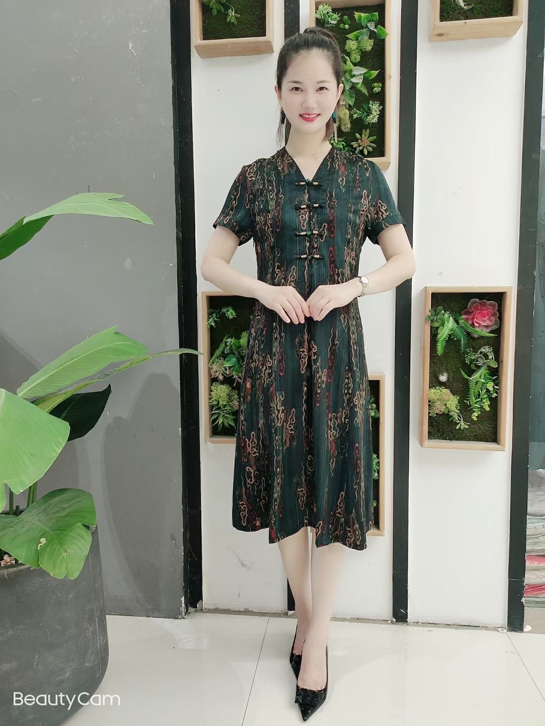 Dress flower Specification image