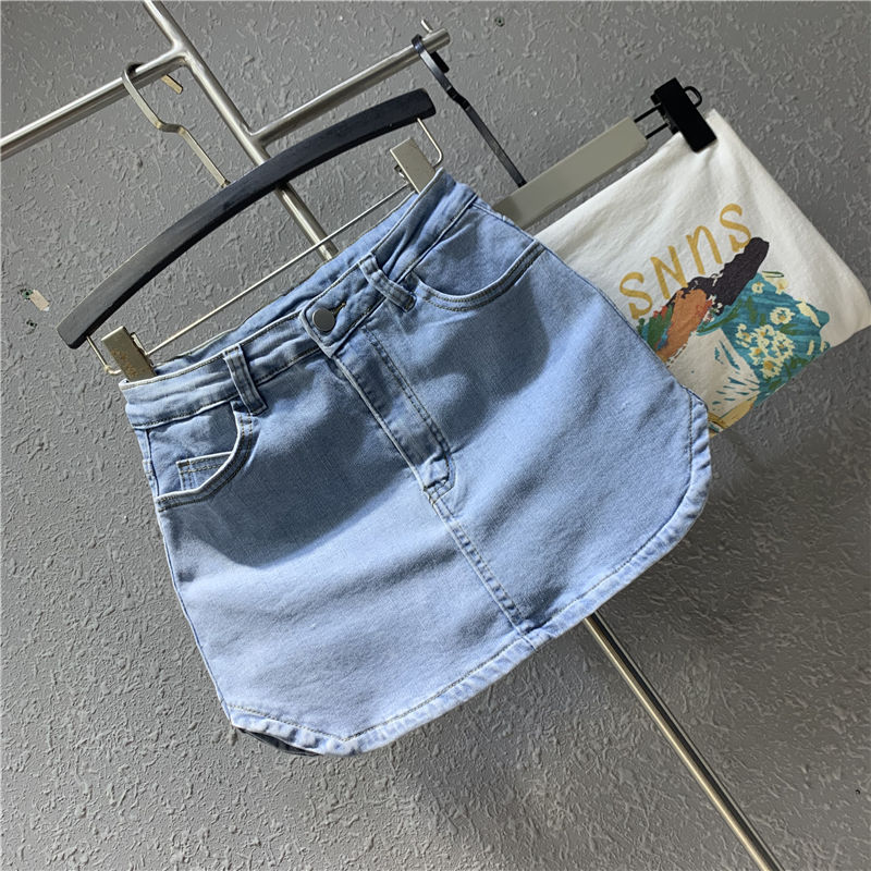 Two pieces of light blue denim short skirts with anti-glare design for the new spring/Summer 2022 Korean version detail image 10