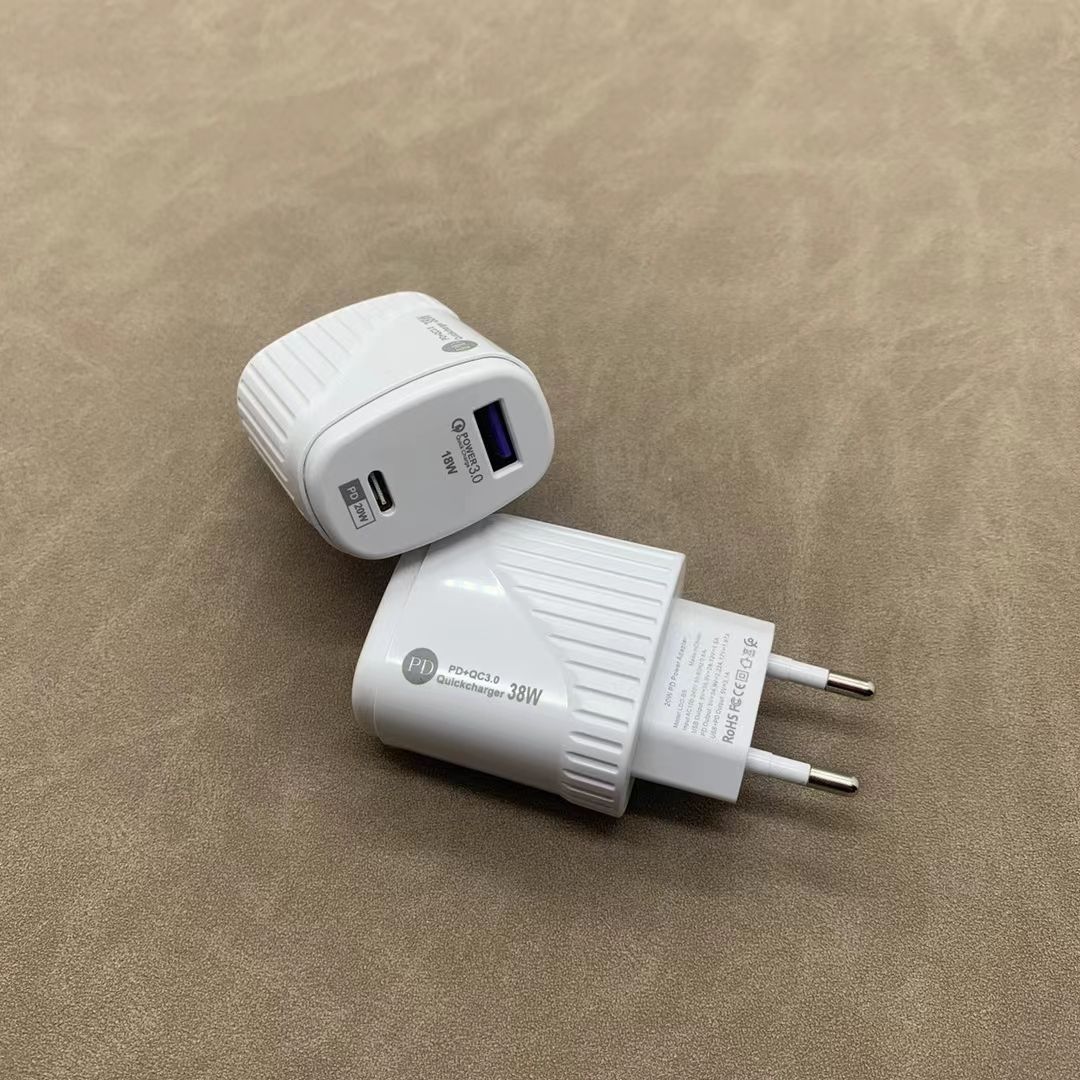 20W PD fast charging charger for European and American standards Specification image