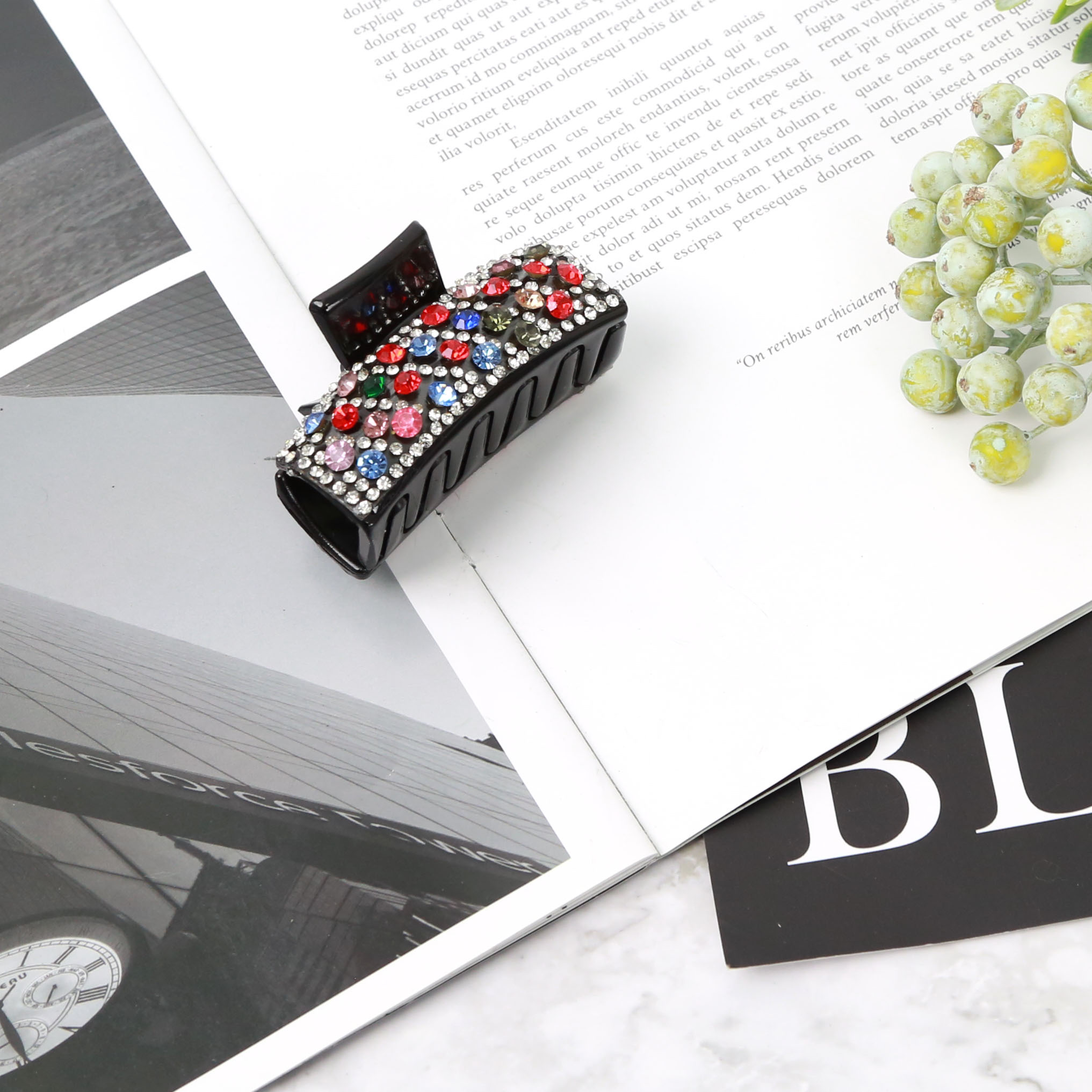 Diamond-encrusted hair grips, large updo, rhinestone hair clips, back of the head grips, Korean style grips, Korean headwear Specification image