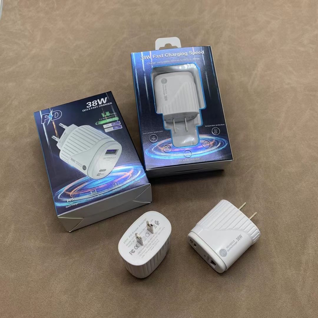 20W PD fast charging charger for European and American standards details Picture