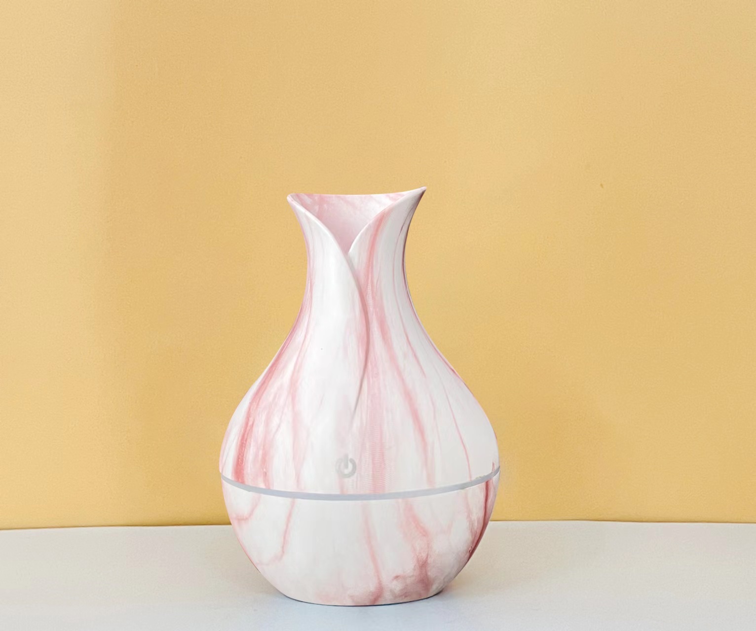 Patterned humidifier