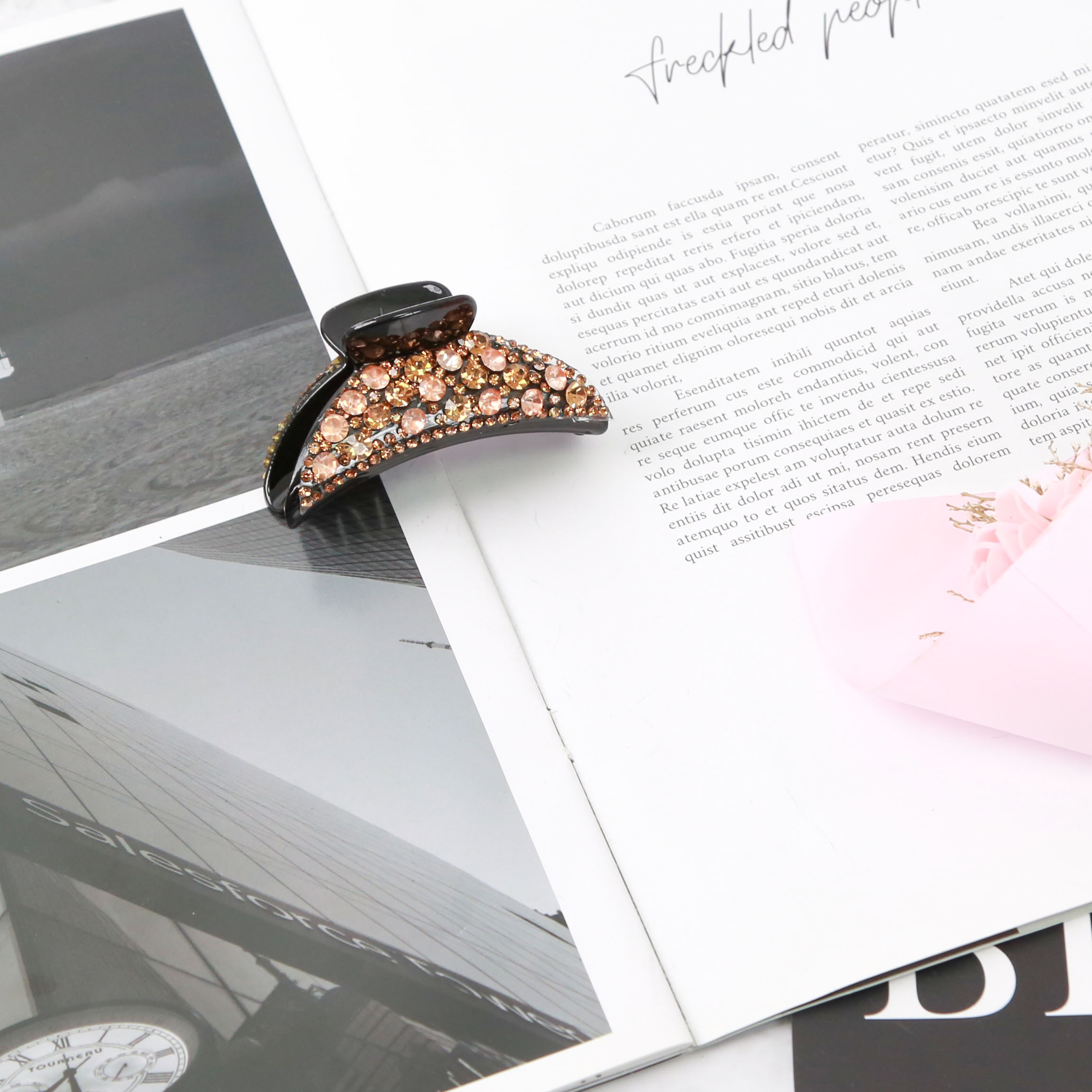 Hairpins, back of the head, hair clips, headwear, Korean water diamond updo, elegant female top clips, hair clips, hair grips Specification image