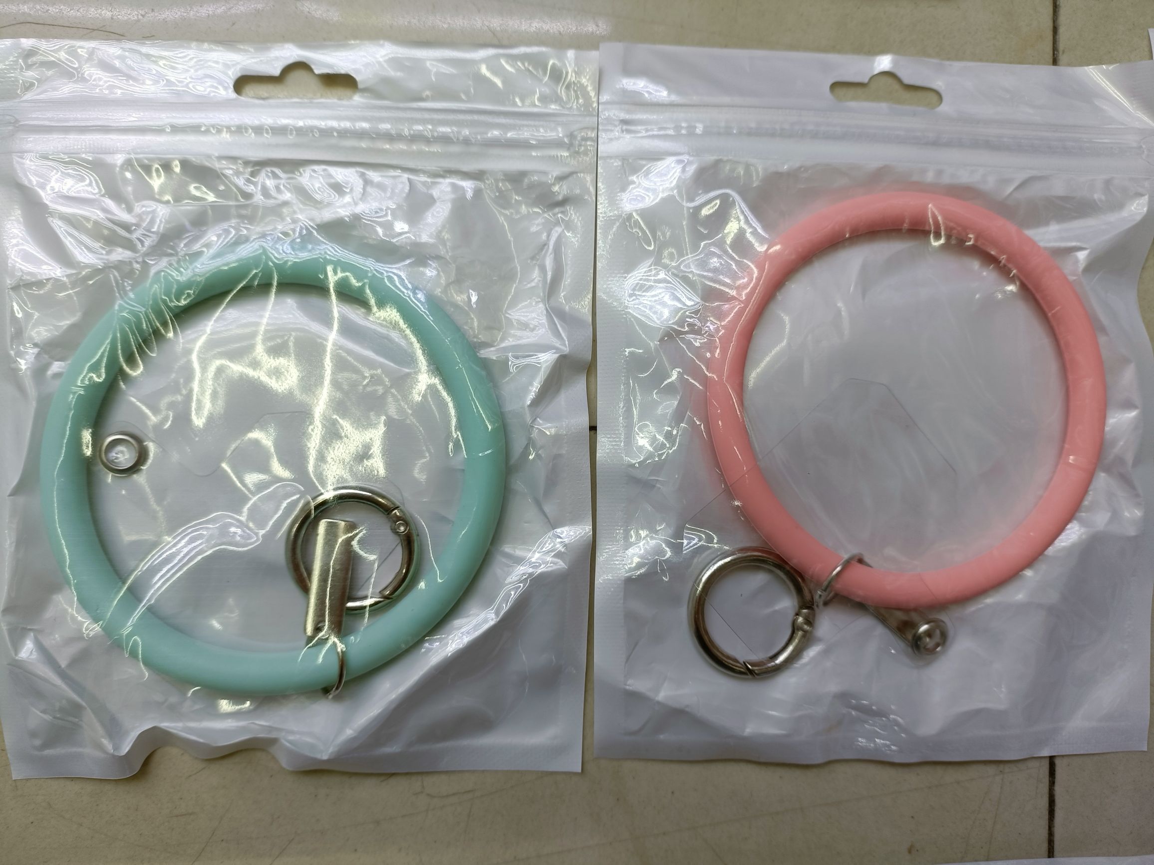 硅胶手环 防丢手机圈圈详情图10