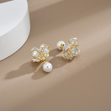 双面珍珠耳钉法式精致耳环小众设计感高级水晶花朵耳饰