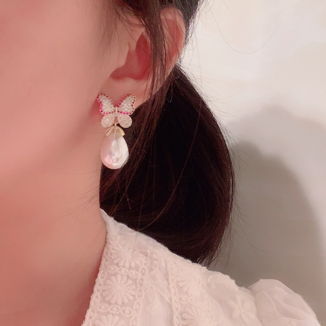 Butterfly pearl earrings, sweet and elegant, super fairy-like, exaggerated and trendy on Instagram. S925 silver needle long tassel earrings details Picture