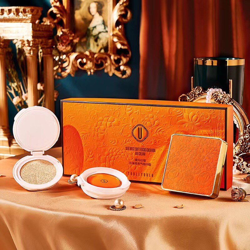 Yuli Yula Silk Mist Soft Focus Cushion is light, breathable, fine, adherent, natural, long-lasting, and has a light and concealing effect. bb cream Item Picture