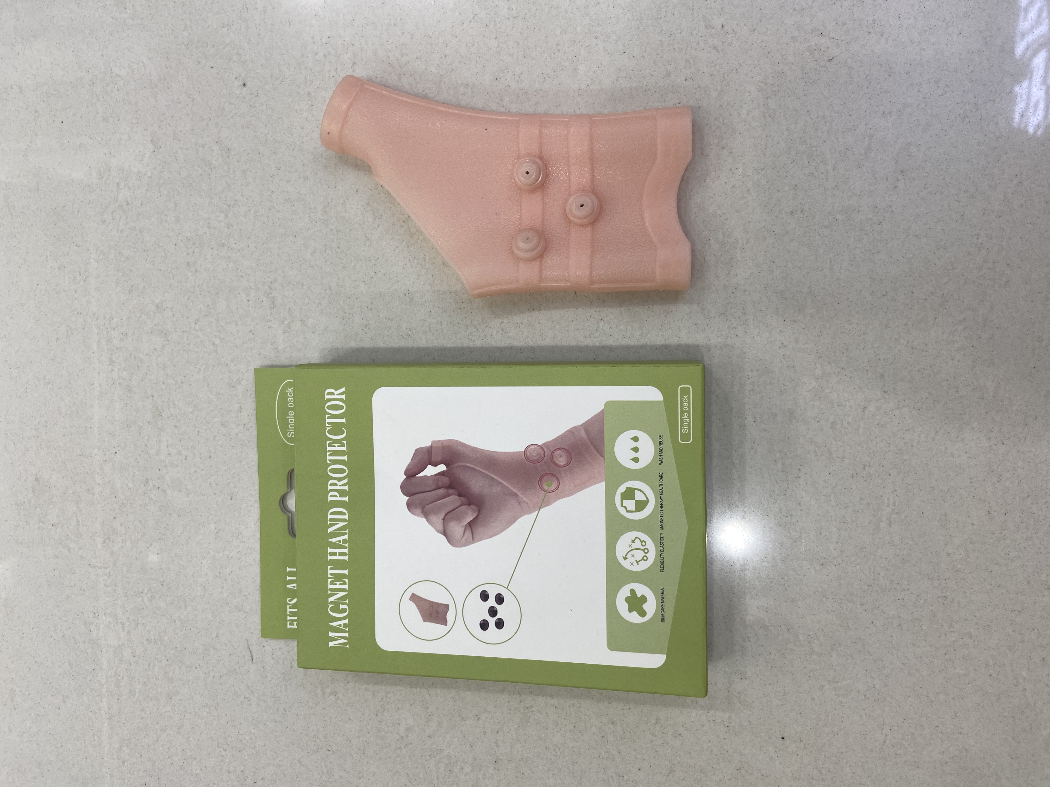 磁护手套