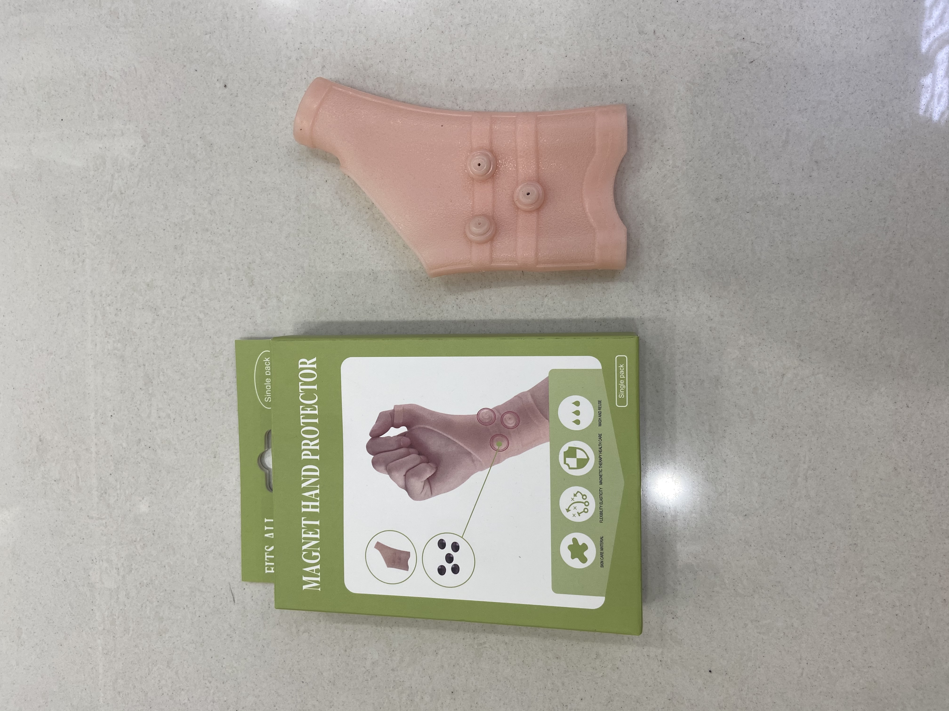 护手套产品图